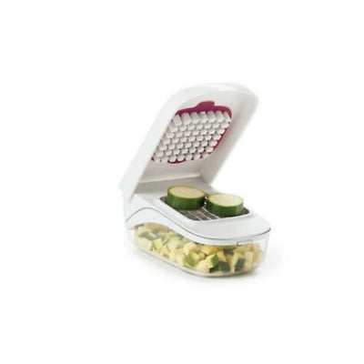 Good Grips Vegetable and Onion Chopper Container with Easy Pour Opening Dicer