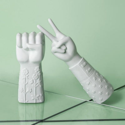 Love Hand & Peace Hand