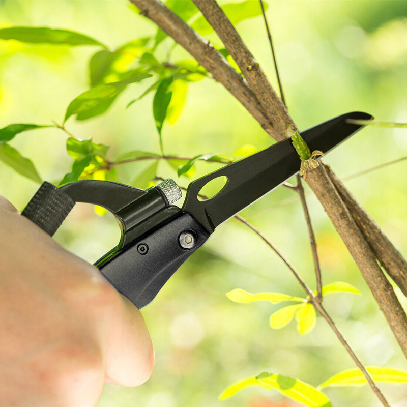 Survival Camping EDC Multi-Tool Gear Carabiner Keychain Key Holder Screwdriver